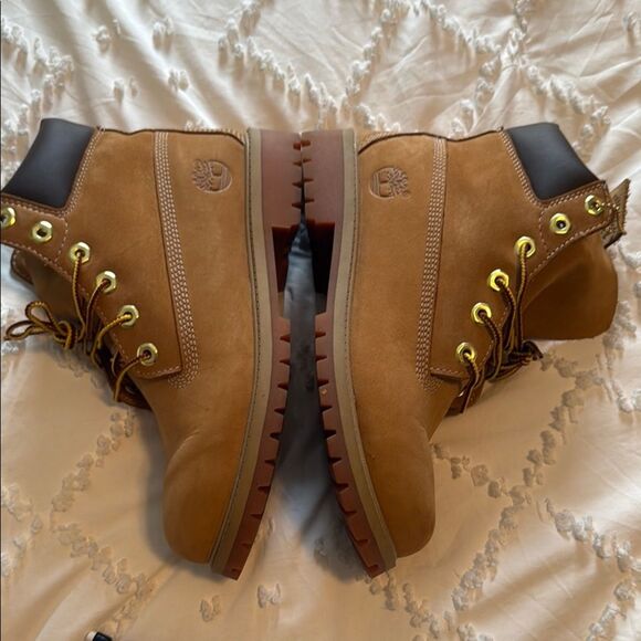 Timberland Wheat Work Boots ~ Kids 5.5 Women’s 7.5 - Picture 5 of 11